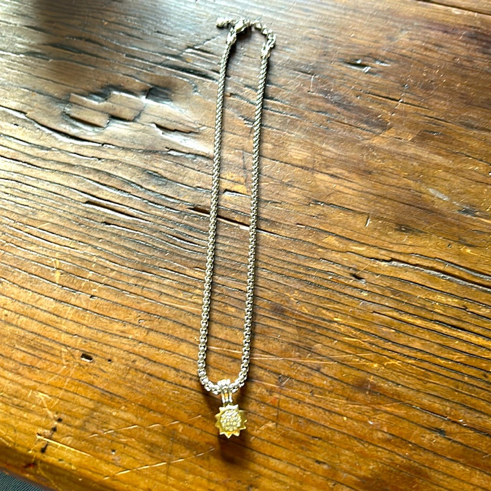 John Medeiros pendant and necklace.
